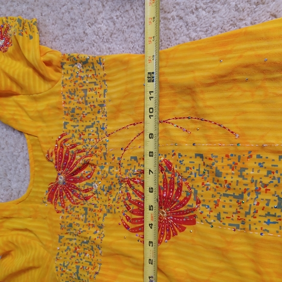 Beautiful Chiffon Sunflower Yellow Floral Blouse & Pants set w Sequence - Picture 6 of 14